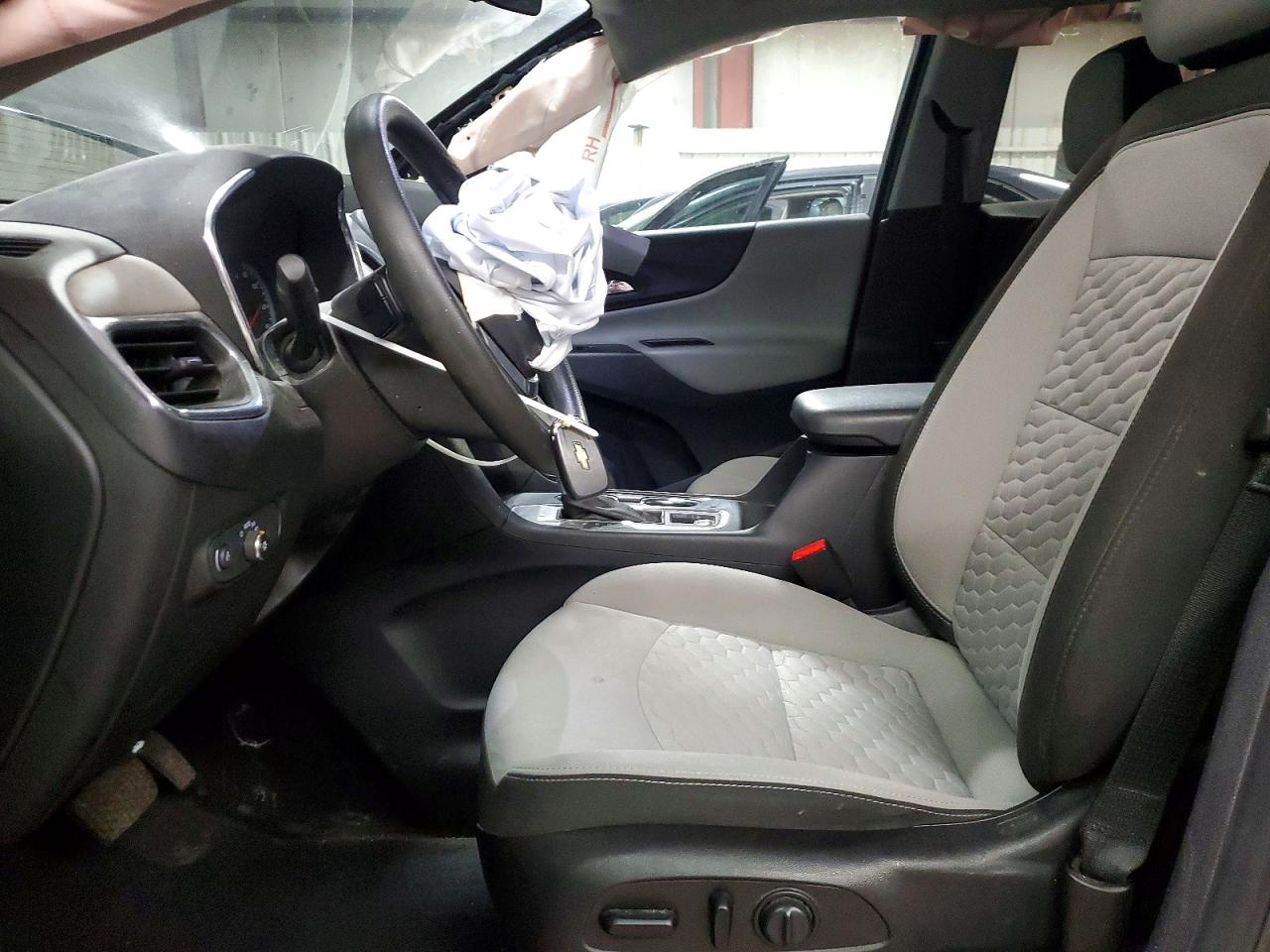 2020 CHEVROLET EQUINOX LS photo 7