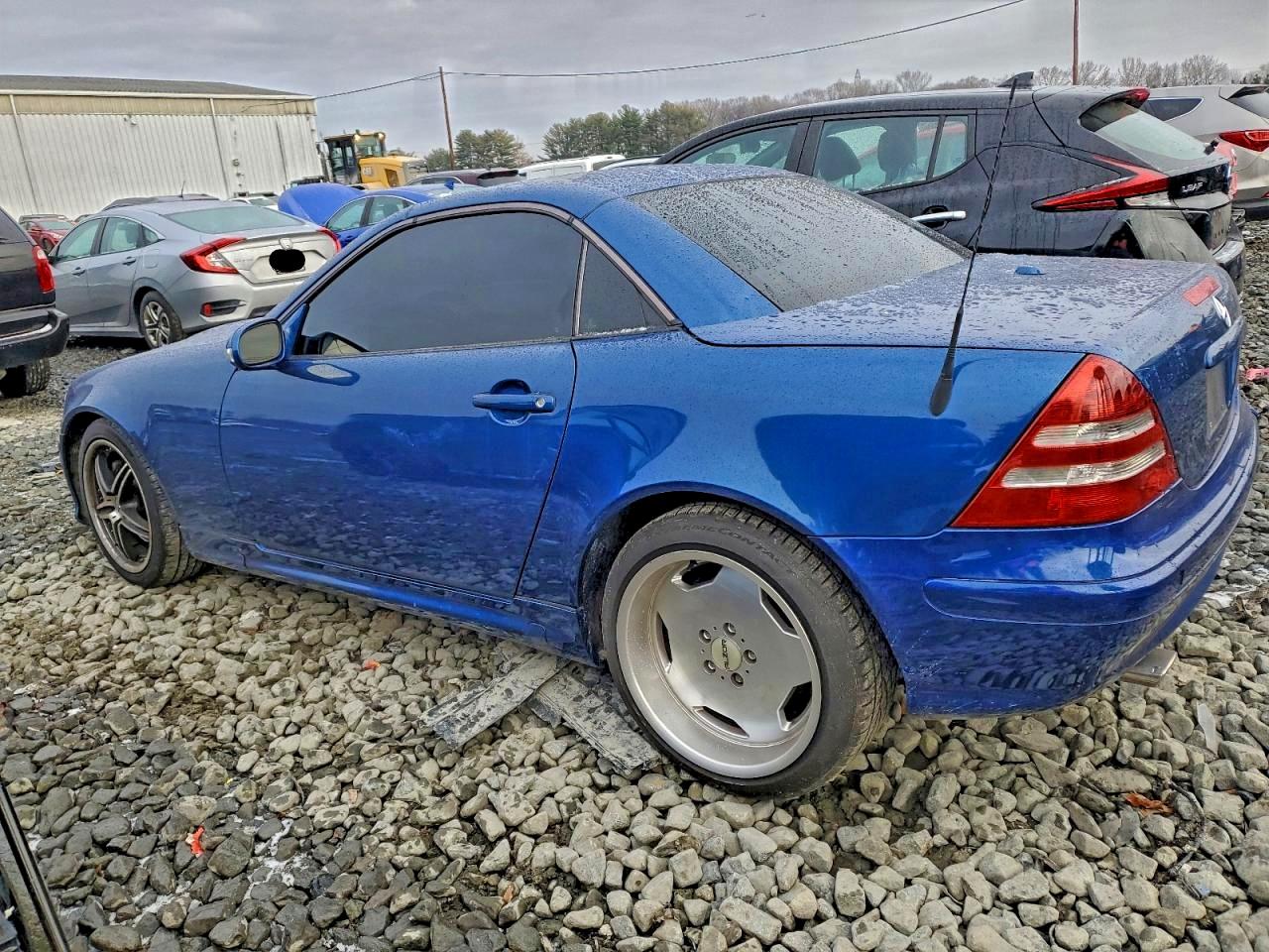 2001 MERCEDES-BENZ SLK 320 photo 2