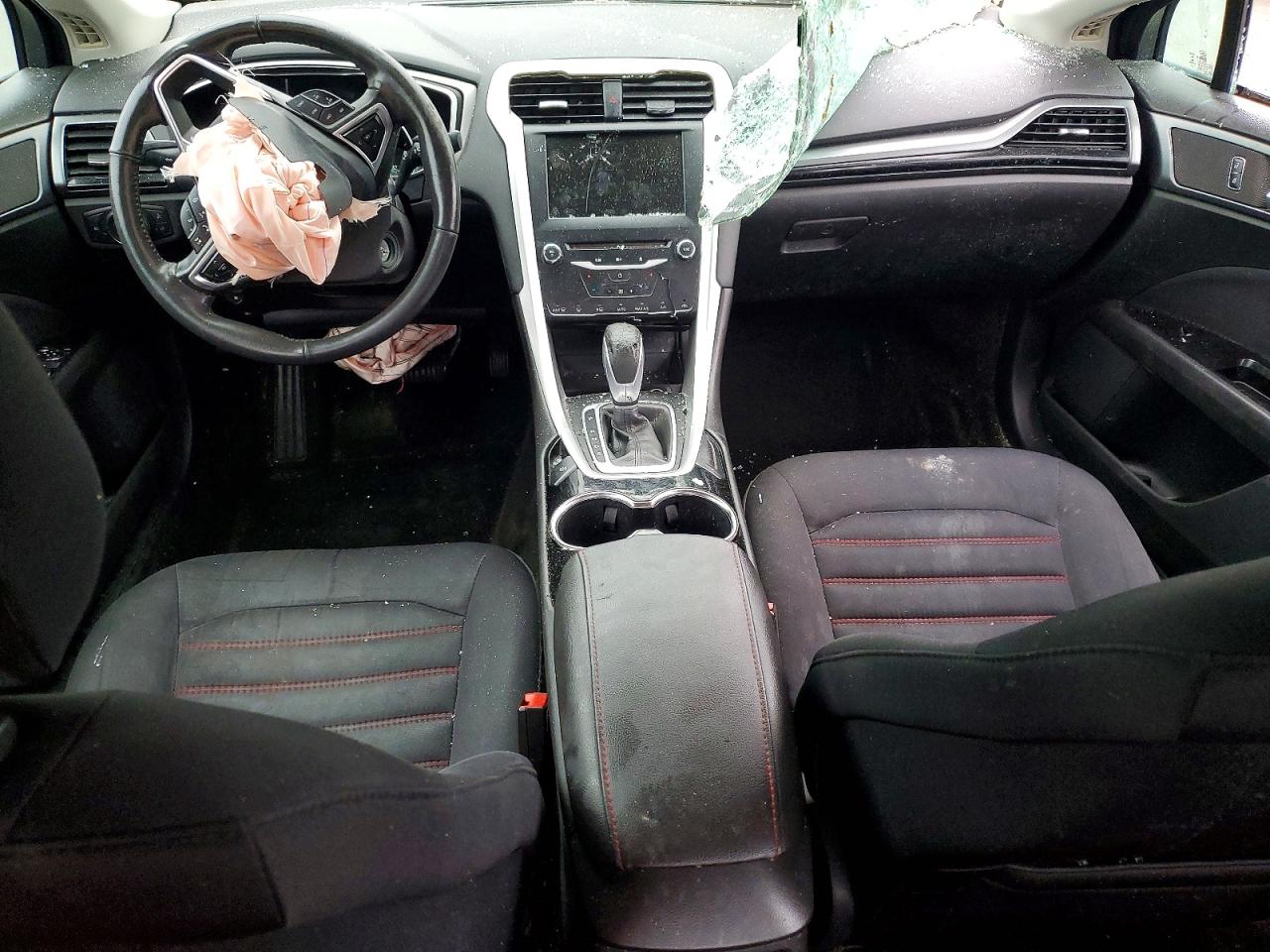 2014 FORD FUSION SE photo 15