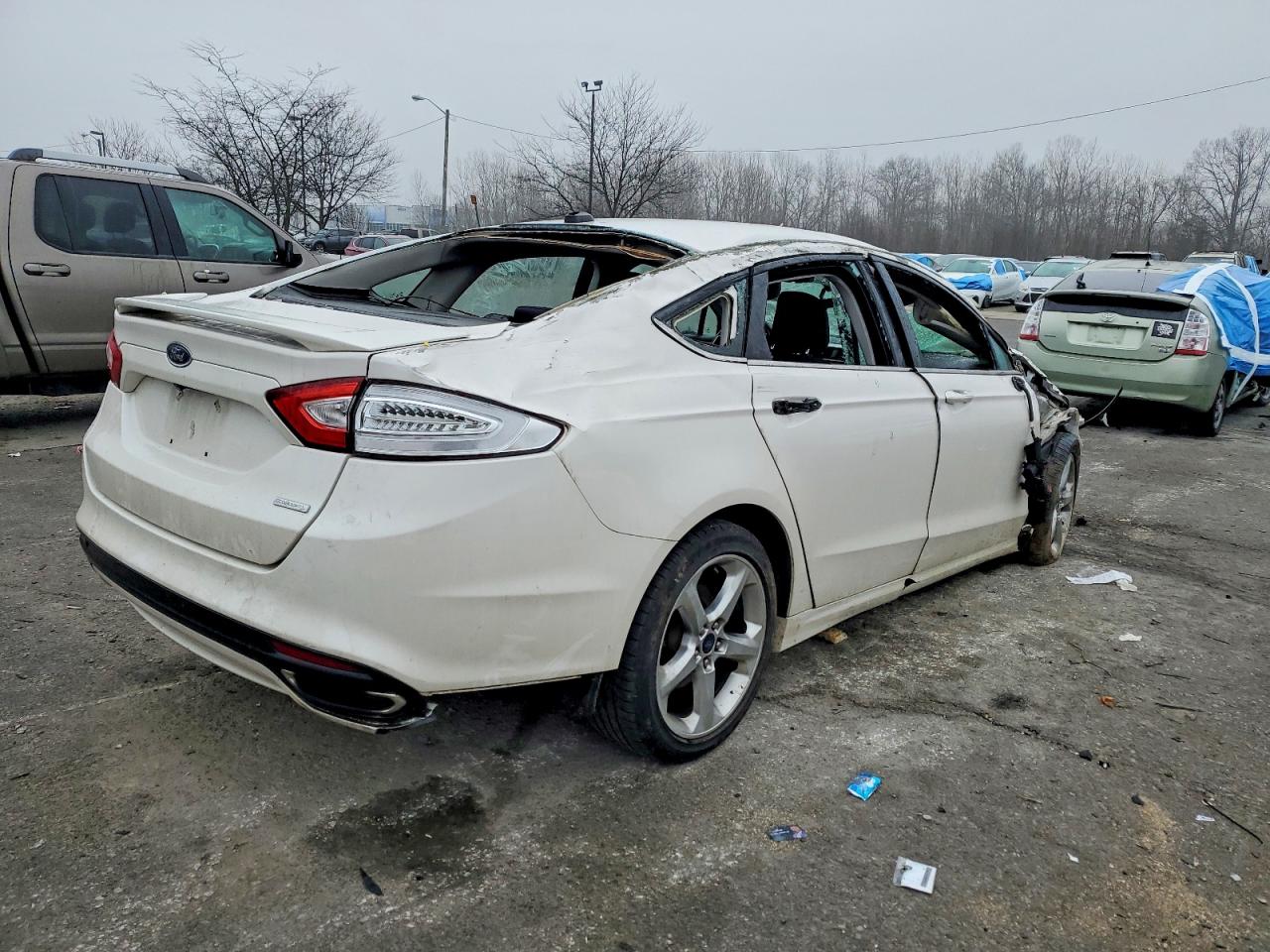 2014 FORD FUSION SE photo 5