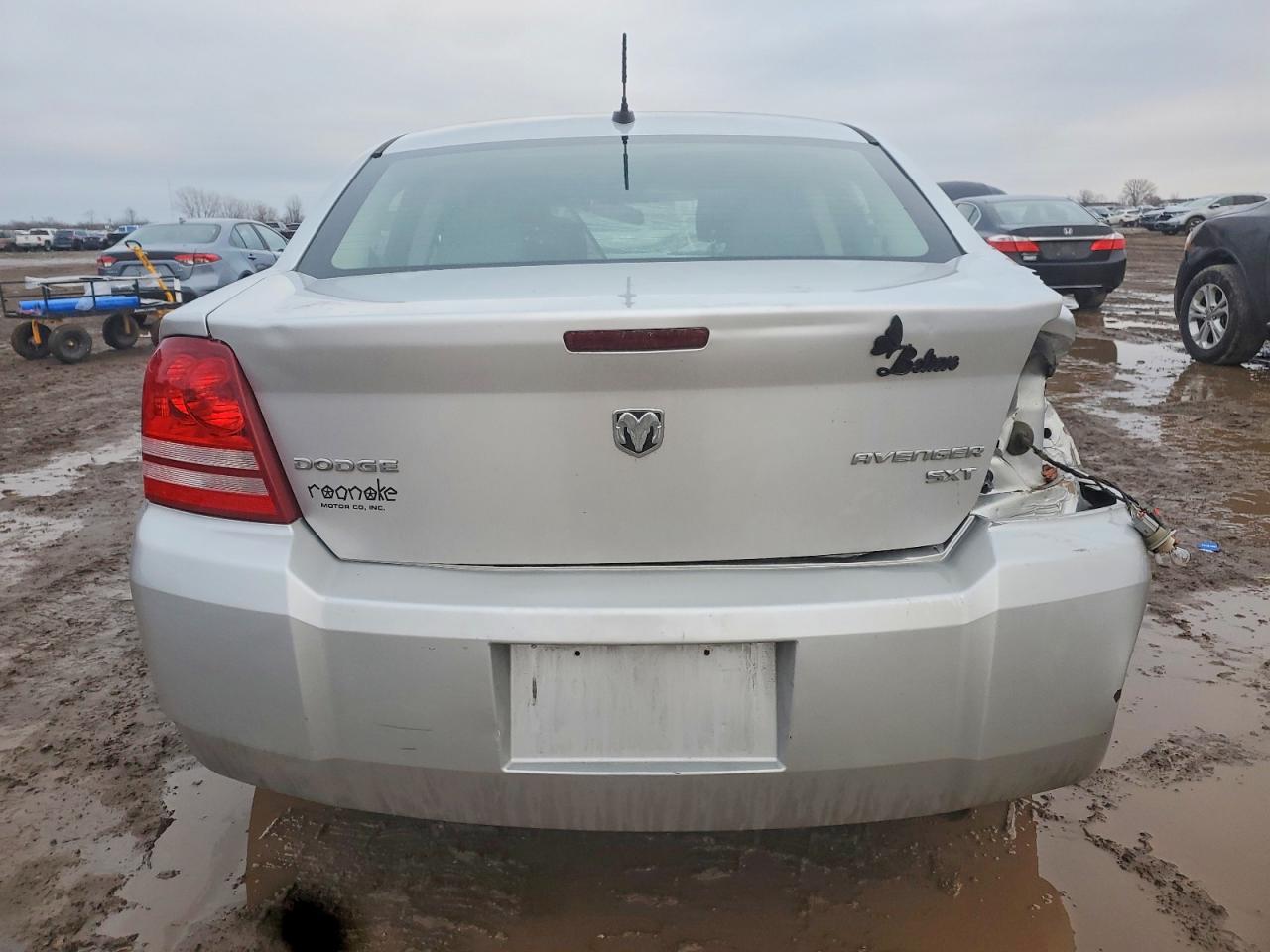 2010 DODGE AVENGER SXT photo 11