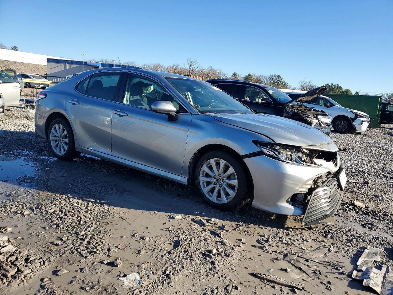 2020 TOYOTA CAMRY LE photo 4