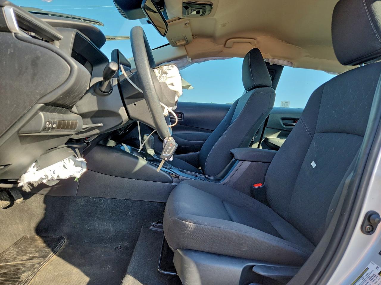 2024 TOYOTA COROLLA LE photo 7