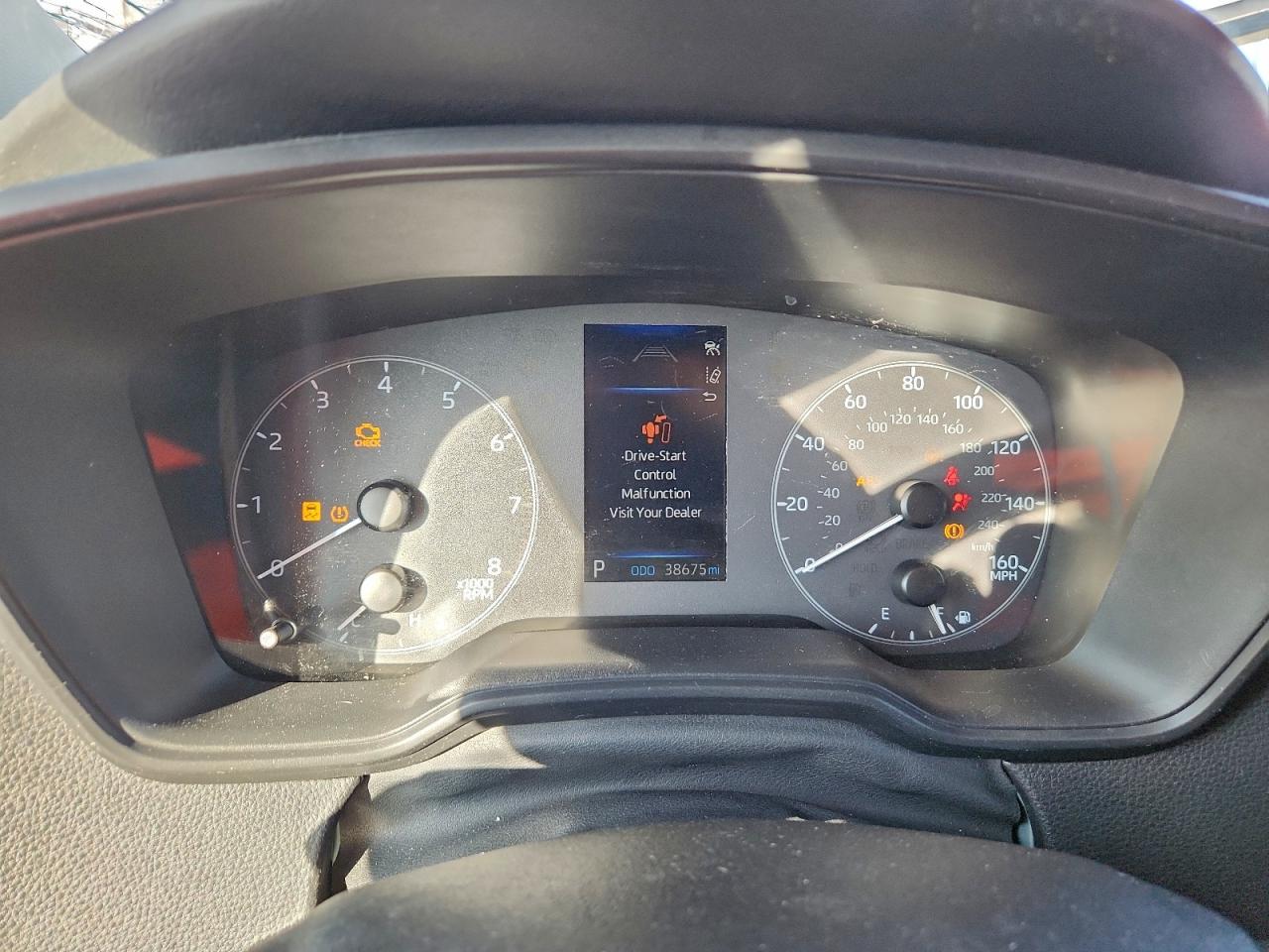 2024 TOYOTA COROLLA LE photo 9