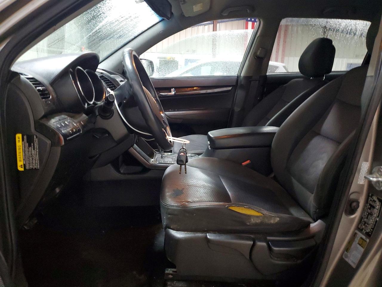 2011 KIA SORENTO BASE photo 7