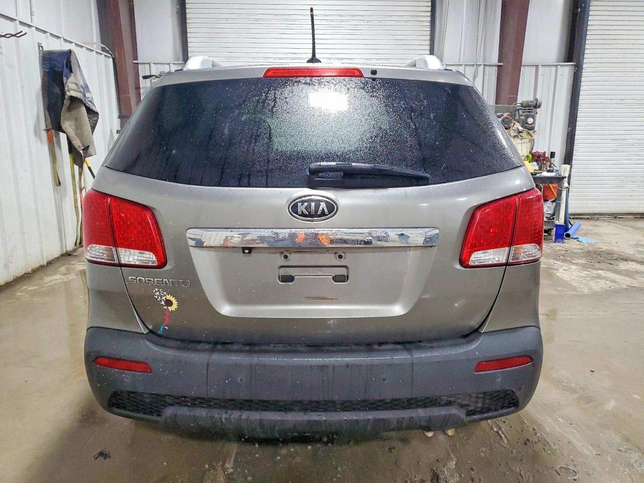 2011 KIA SORENTO BASE photo 6