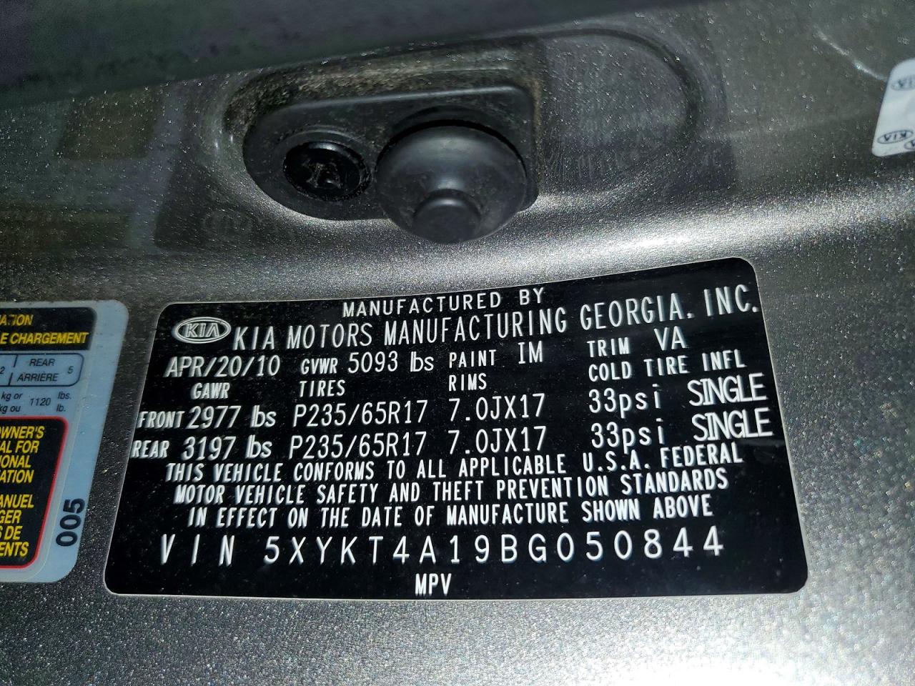 2011 KIA SORENTO BASE photo 13