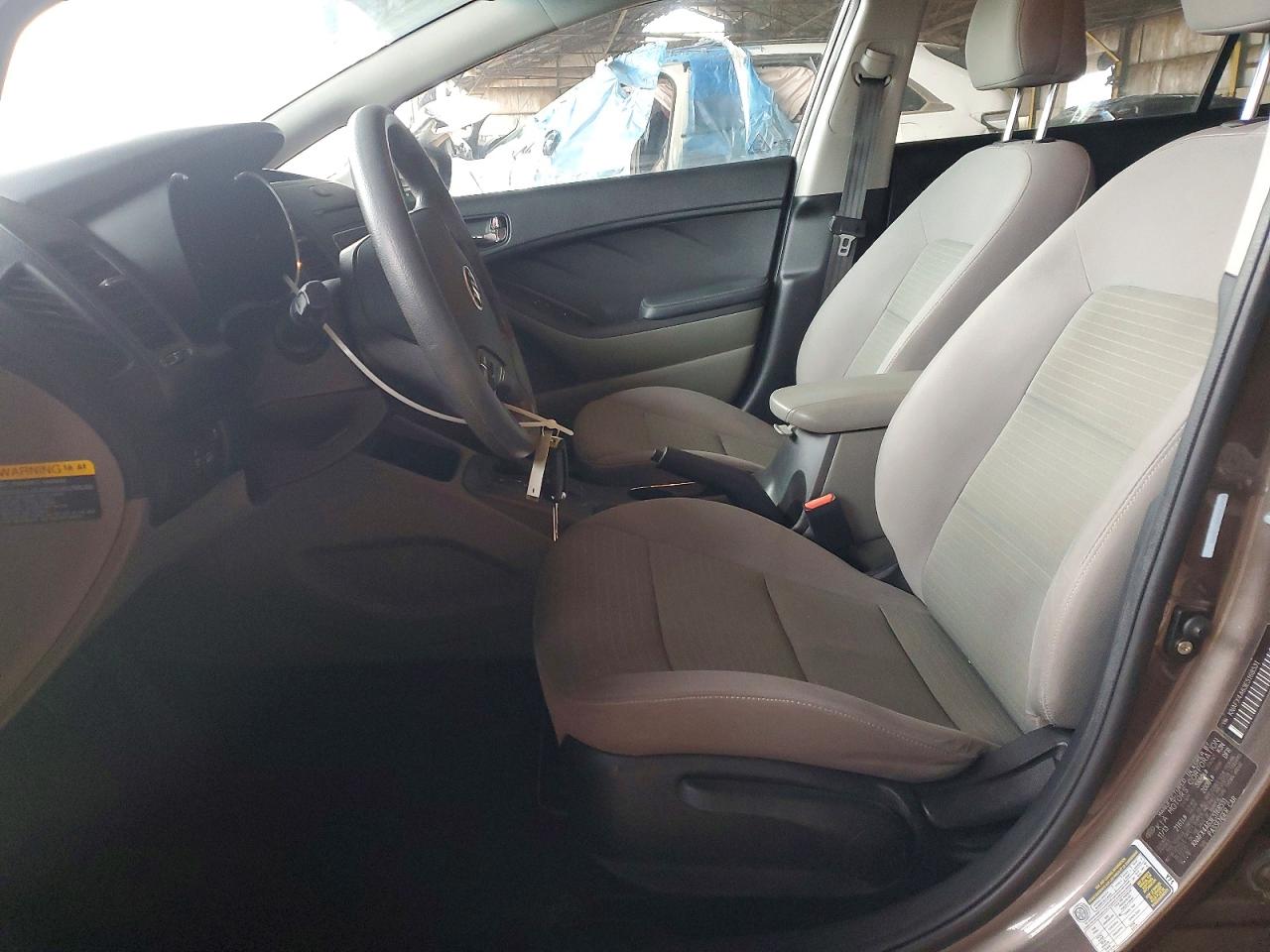 2014 KIA FORTE LX photo 19