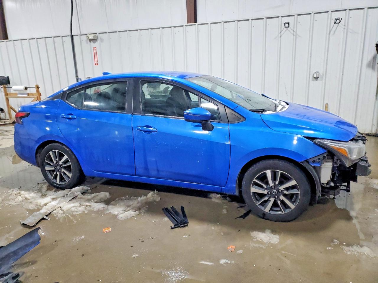 2021 NISSAN VERSA SV photo 10