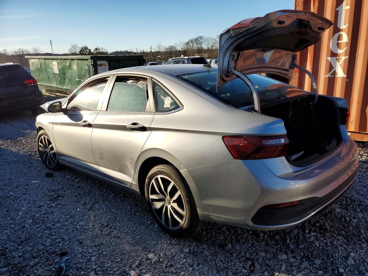 2025 VOLKSWAGEN JETTA SE photo 3