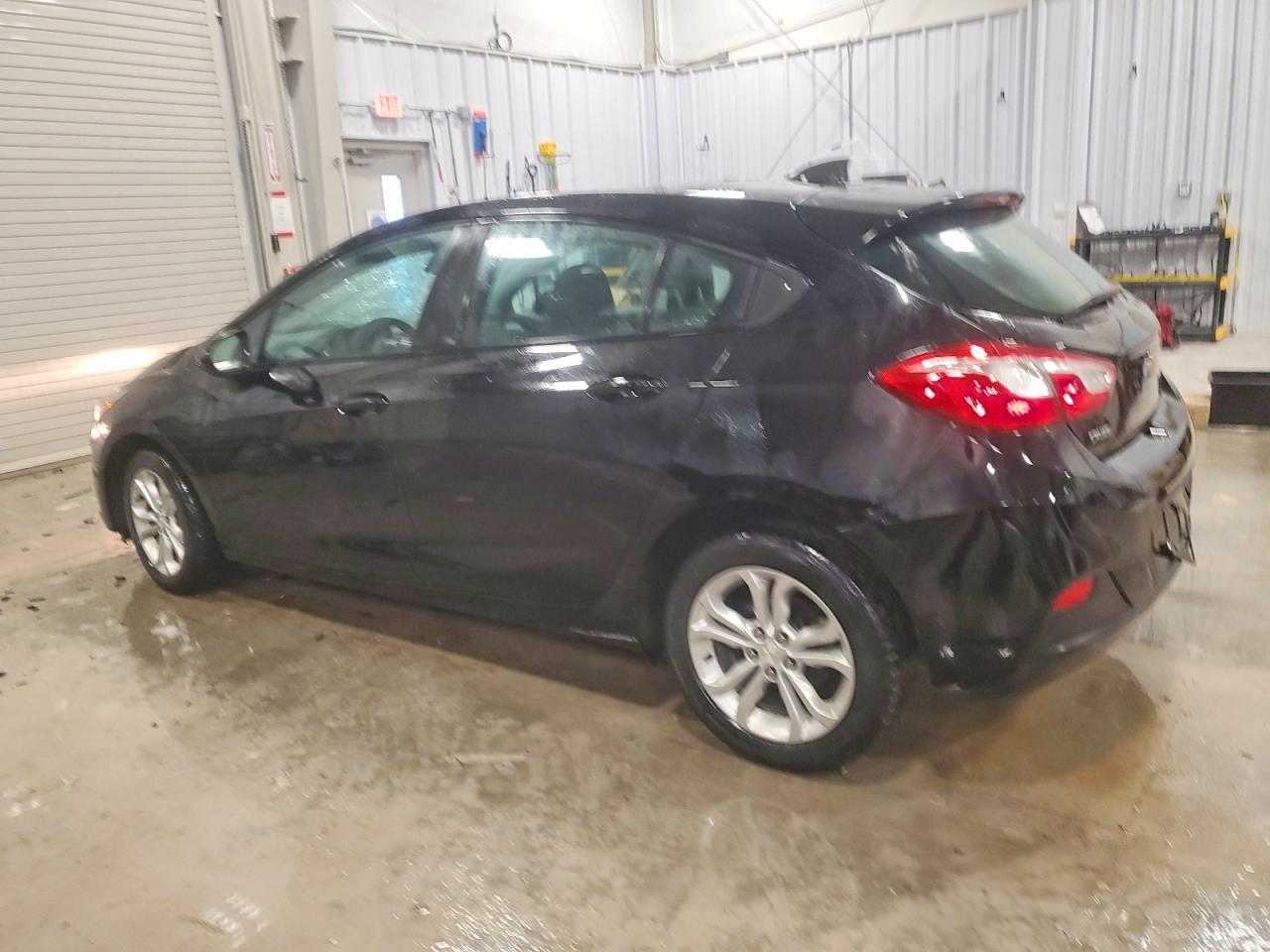 2019 CHEVROLET CRUZE LS photo 3