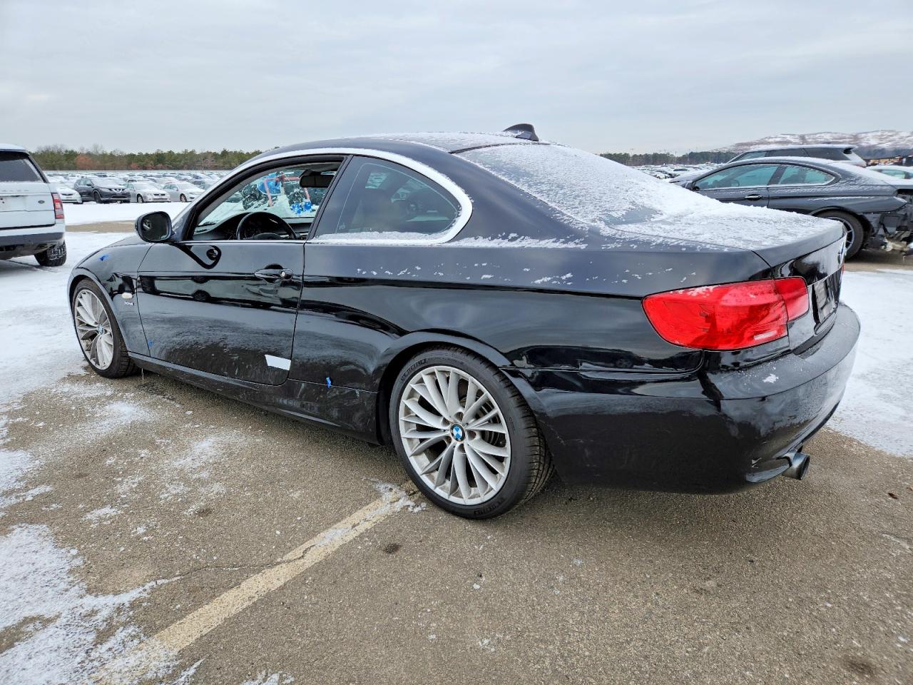 2011 BMW 335 XI photo 2