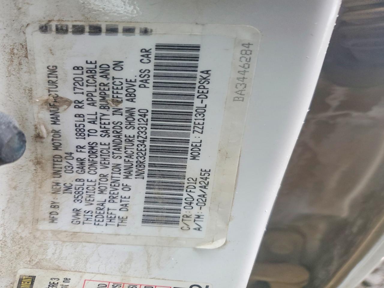 2004 TOYOTA COROLLA CE photo 12