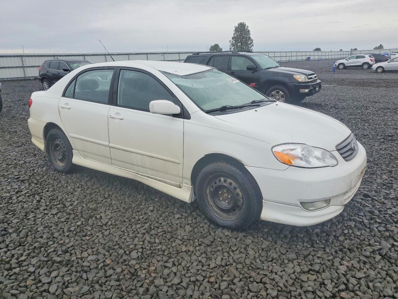 2004 TOYOTA COROLLA CE photo 4
