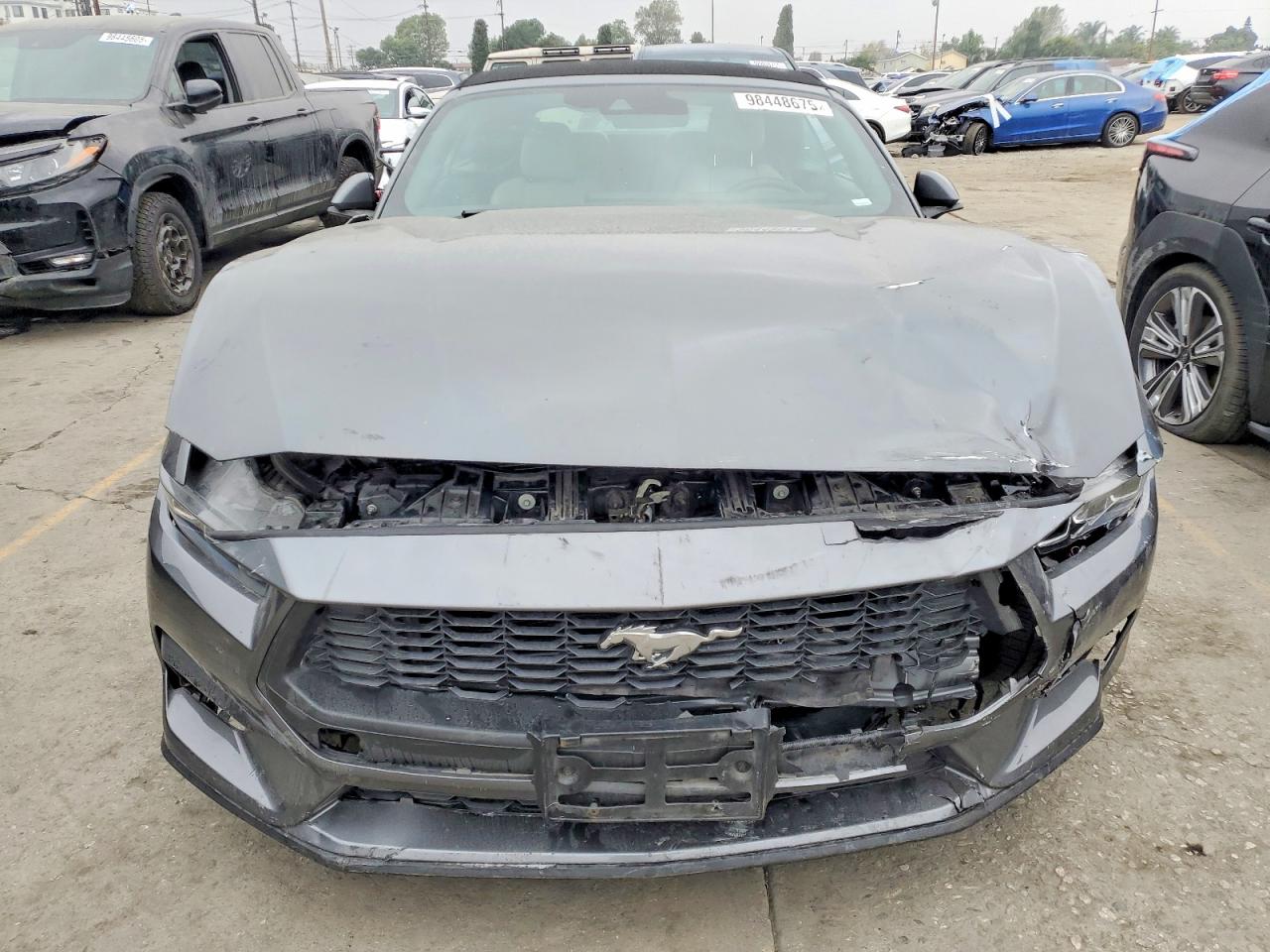 2024 FORD MUSTANG photo 5