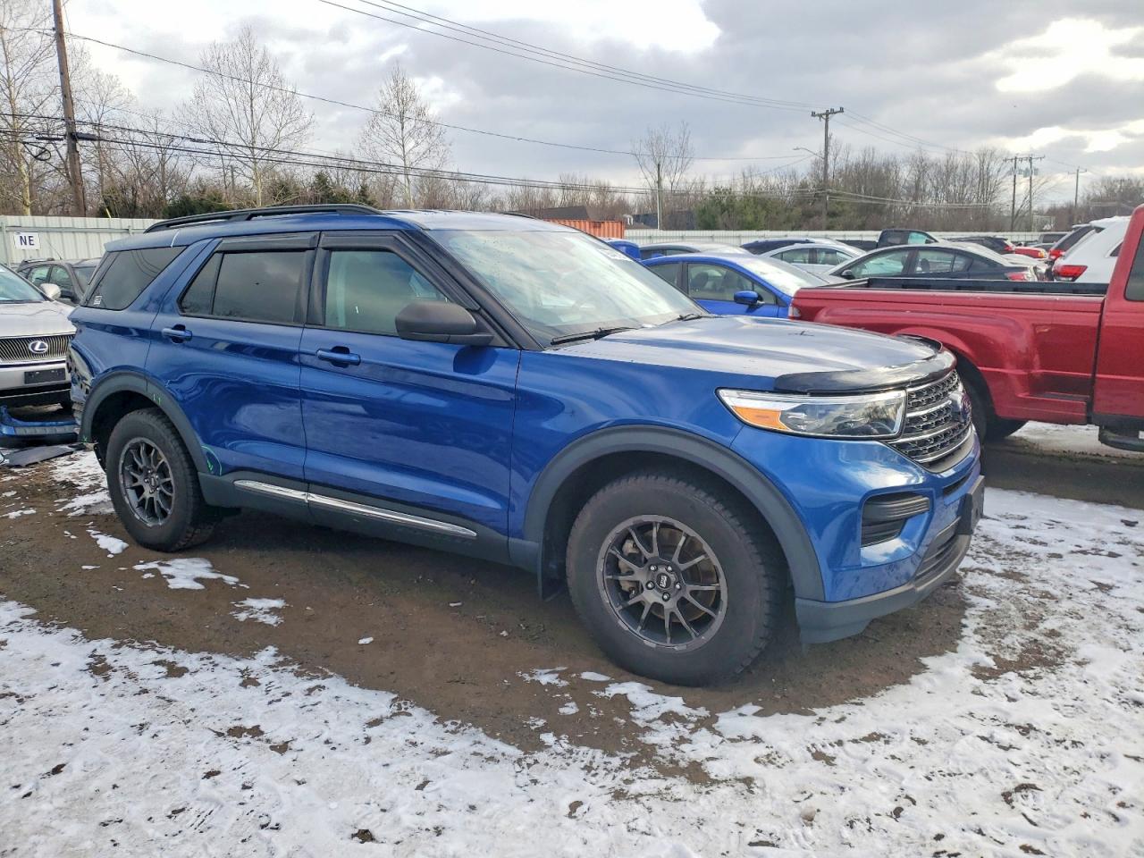 2021 FORD EXPLORER XLT photo 7
