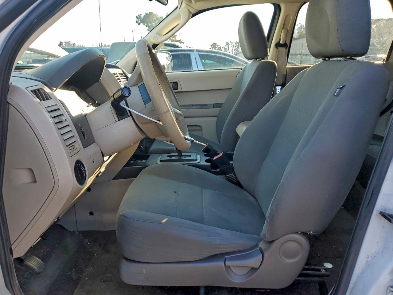 2010 FORD ESCAPE XLS photo 7