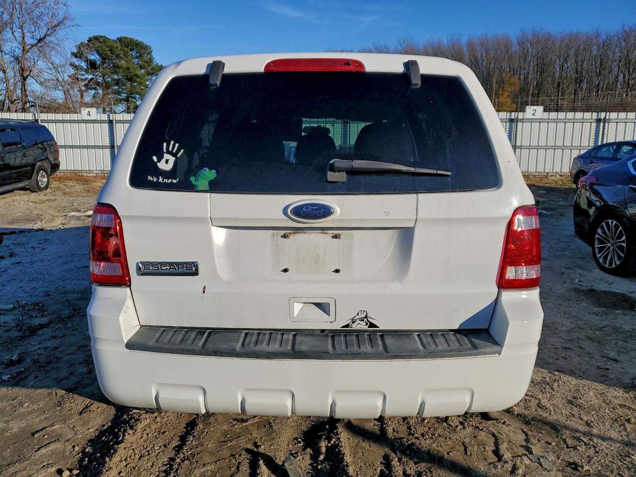 2010 FORD ESCAPE XLS photo 6