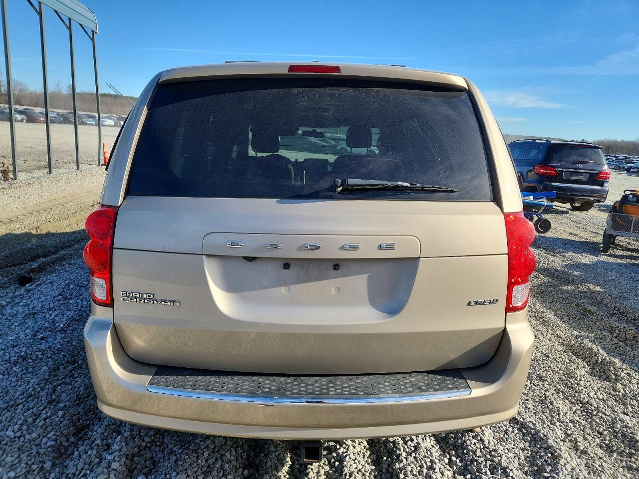 2013 DODGE GRAND CARAVAN CREW photo 16
