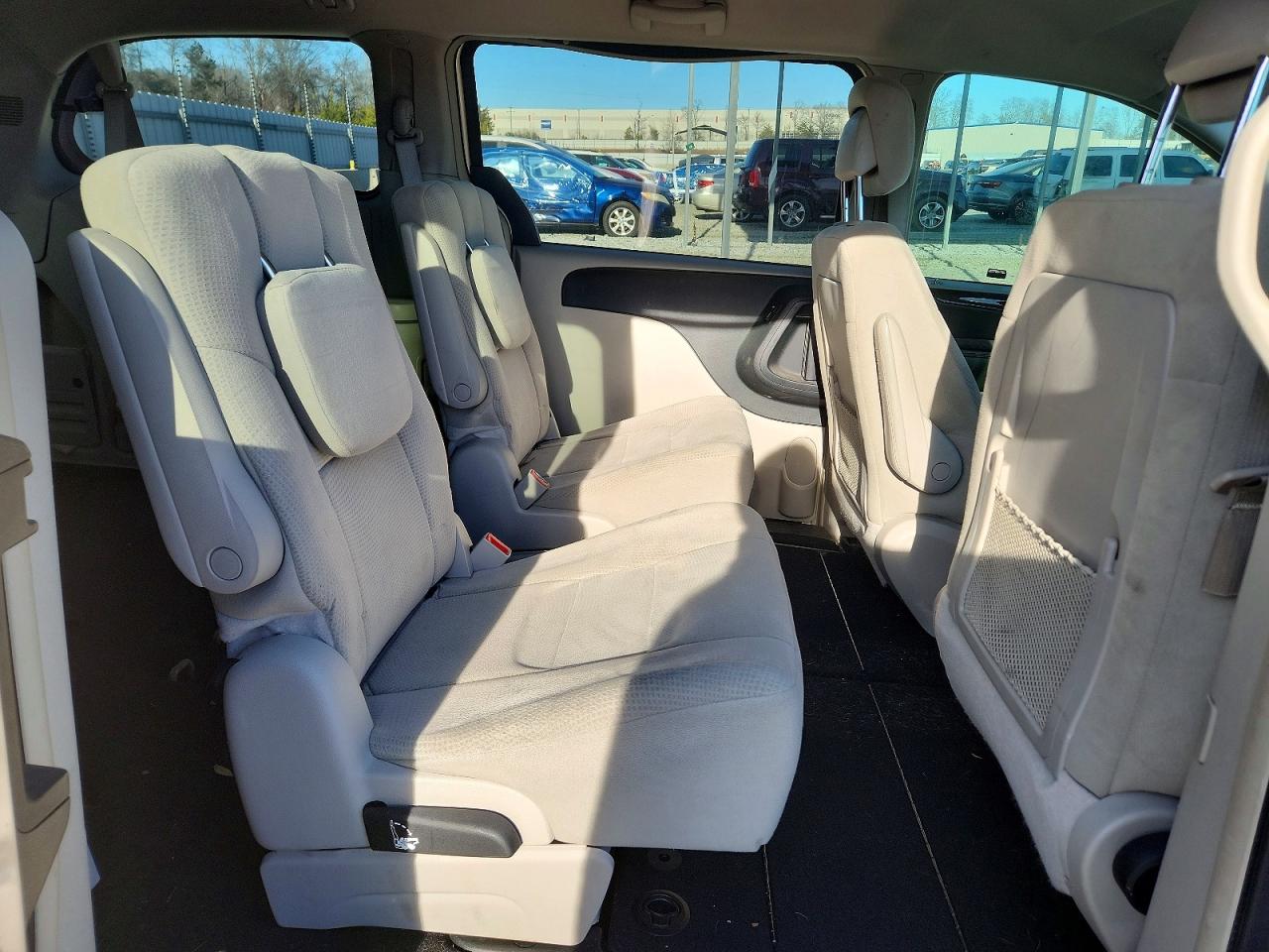2013 DODGE GRAND CARAVAN CREW photo 31