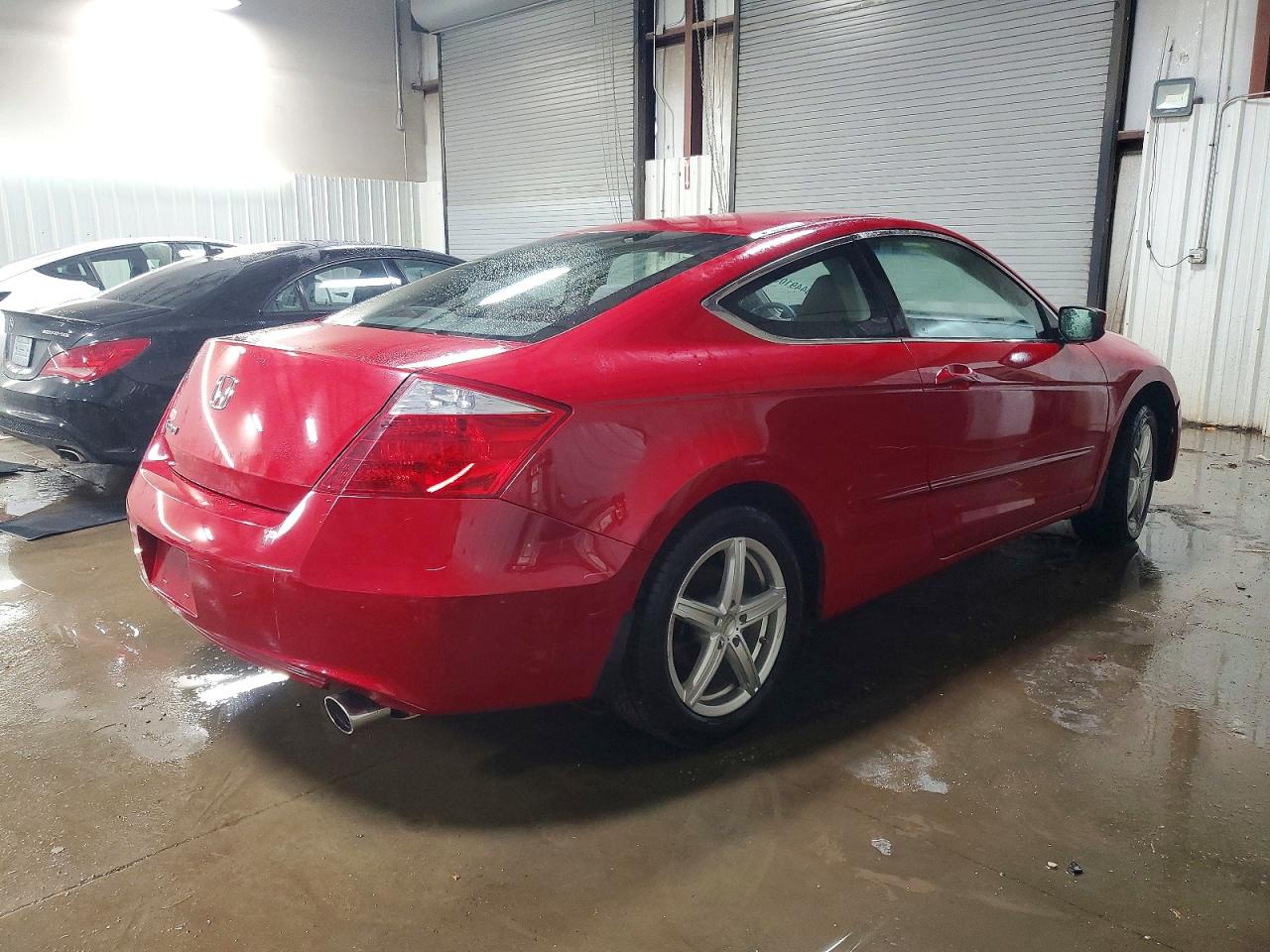 2009 HONDA ACCORD LX photo 3
