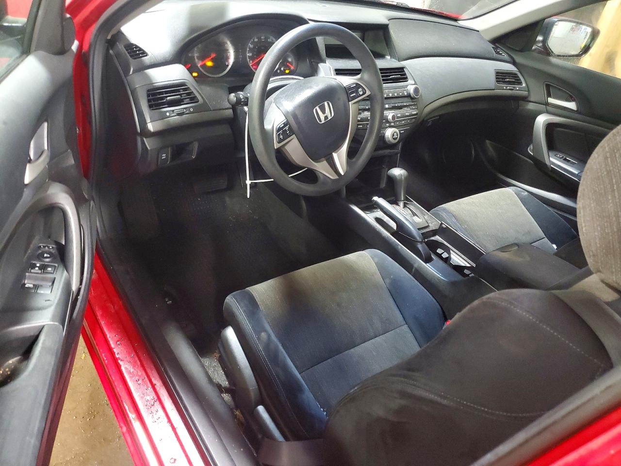 2009 HONDA ACCORD LX photo 8