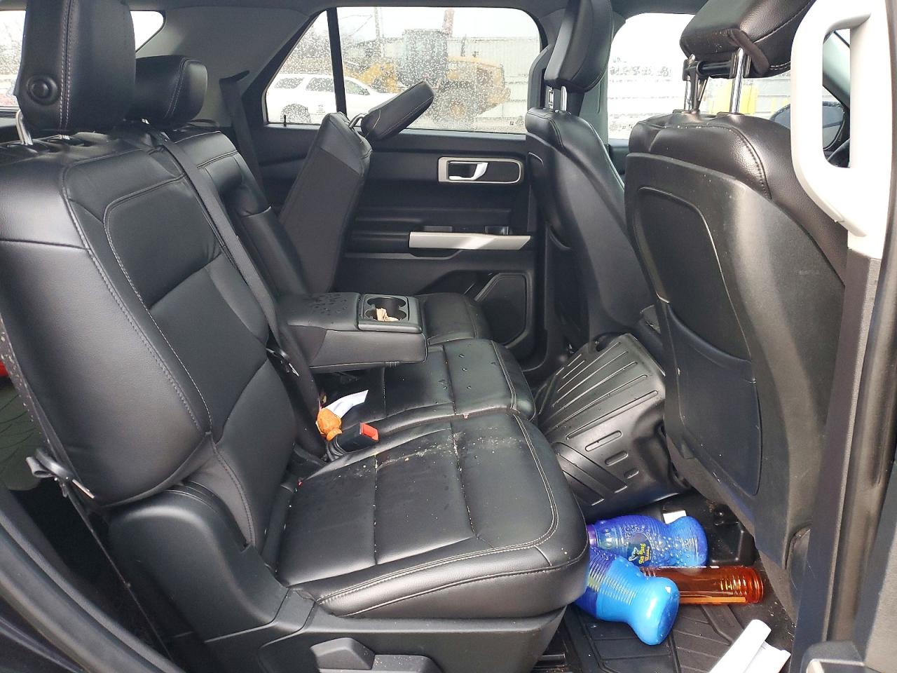 2020 FORD EXPLORER XLT photo 11