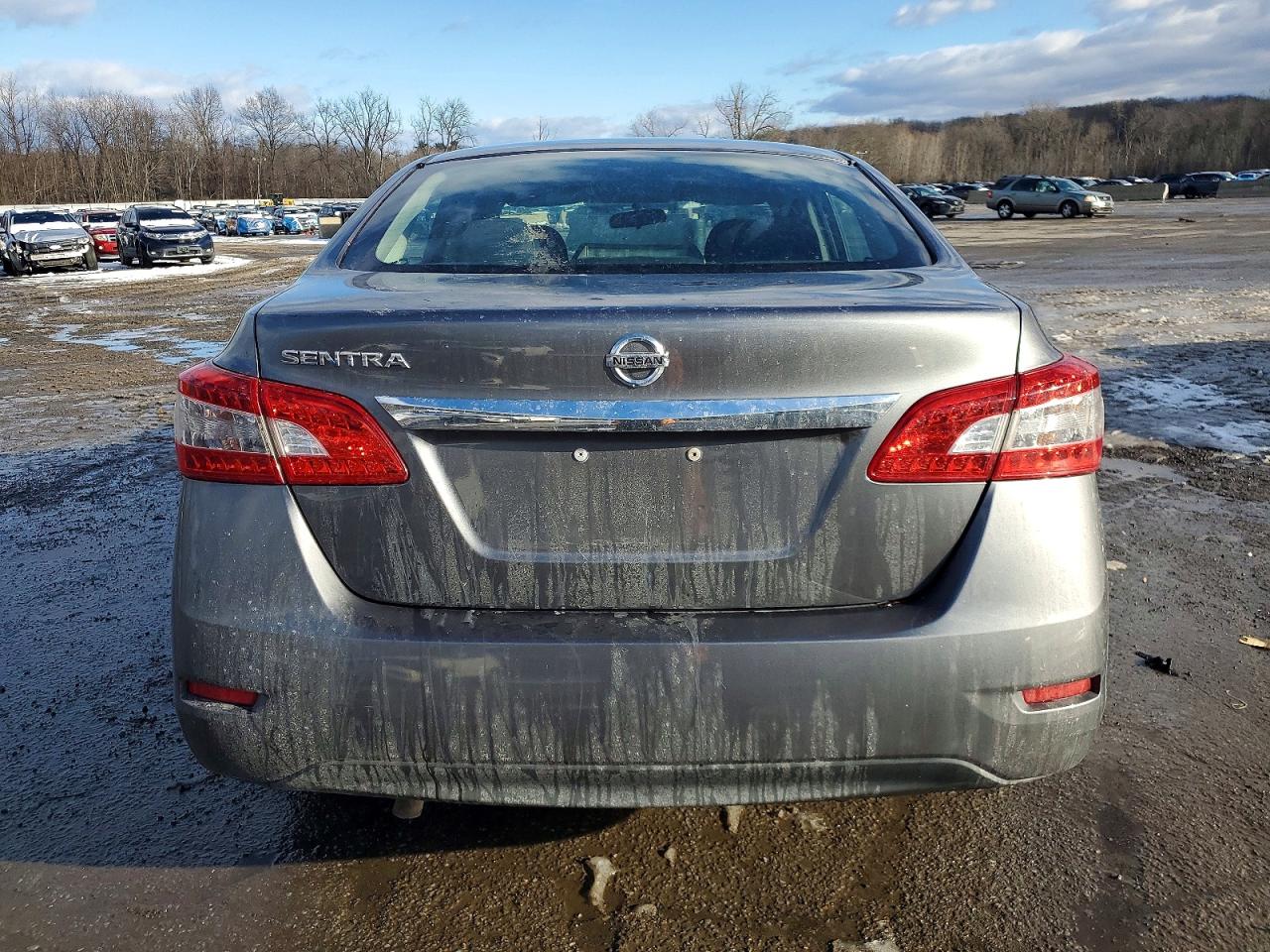 2015 NISSAN SENTRA S photo 6