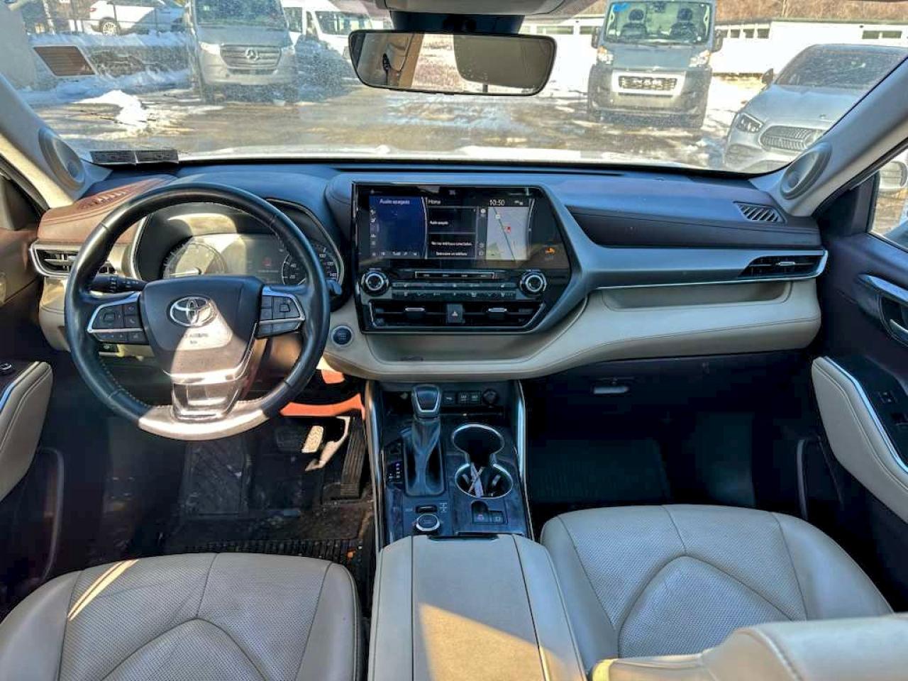 2021 TOYOTA HIGHLANDER LIMITED photo 9