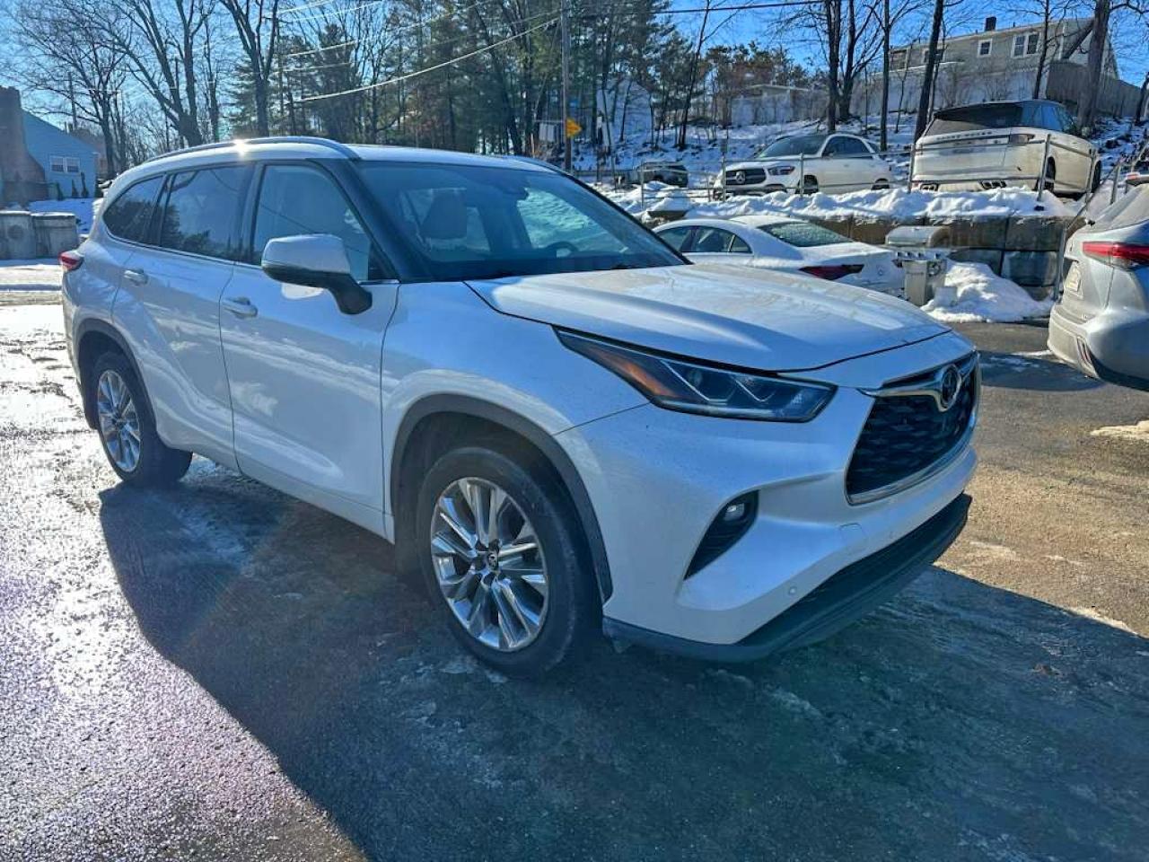 2021 TOYOTA HIGHLANDER LIMITED photo 4