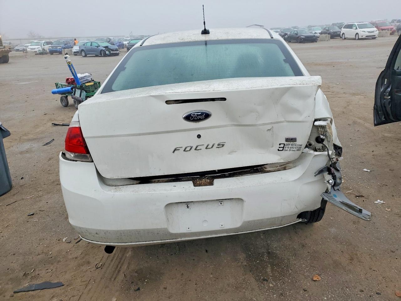 2009 FORD FUSION SE photo 11