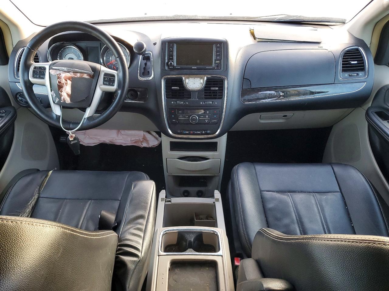 2015 CHRYSLER TOWN & COUNTRY TOURING photo 8