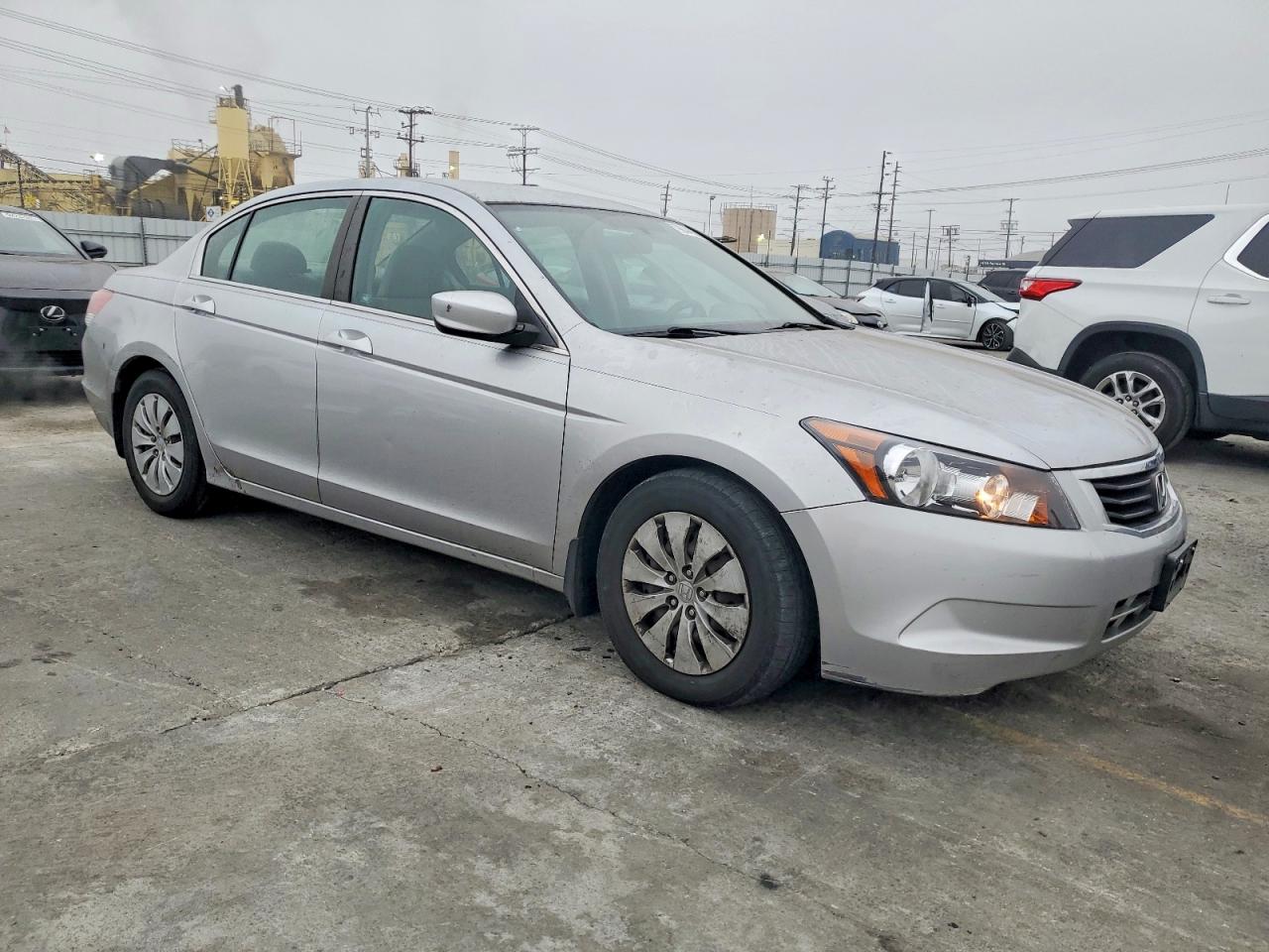 2010 HONDA ACCORD LX photo 10