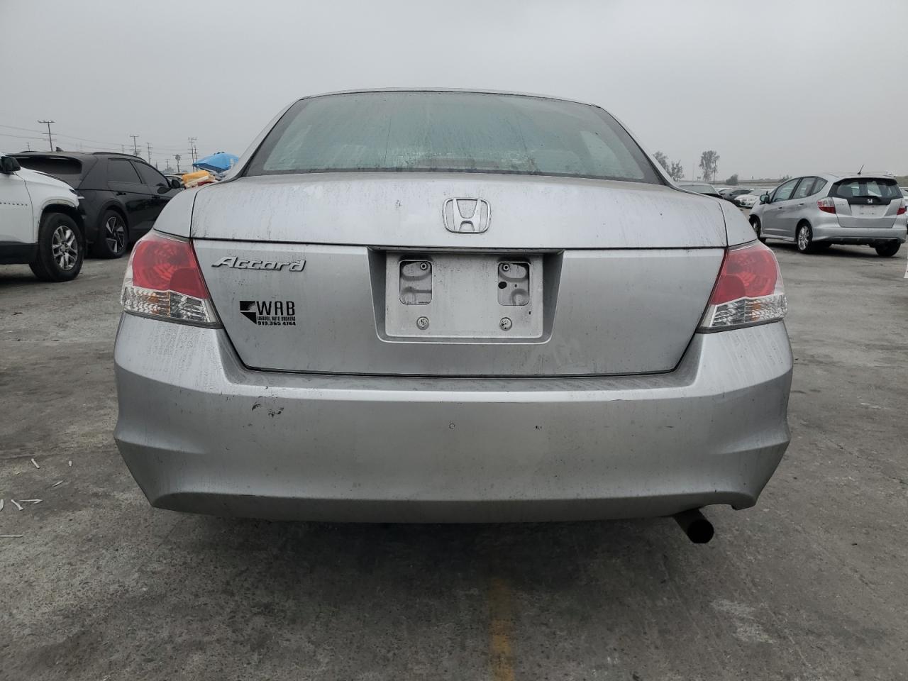 2010 HONDA ACCORD LX photo 16