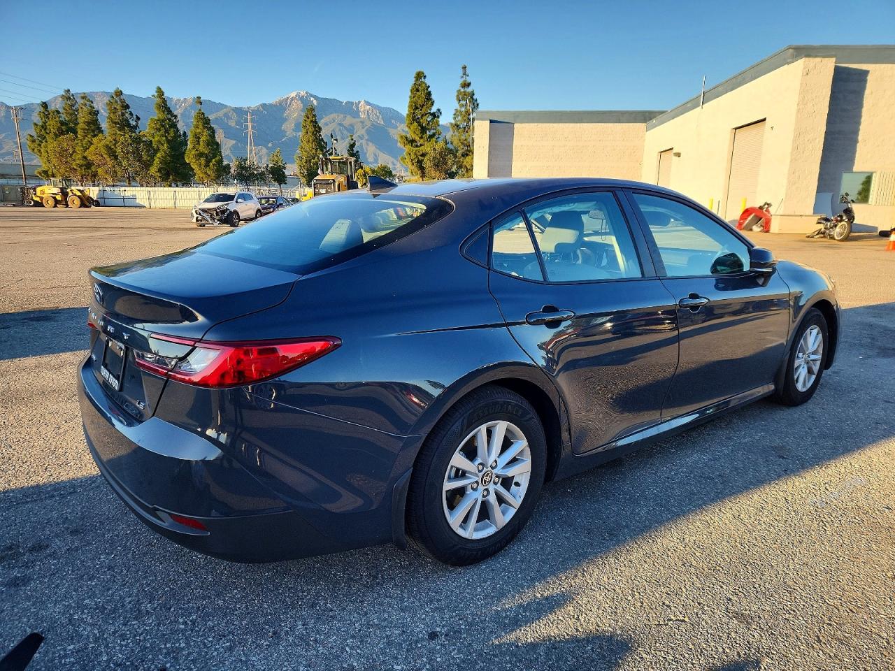2025 TOYOTA CAMRY XSE photo 5