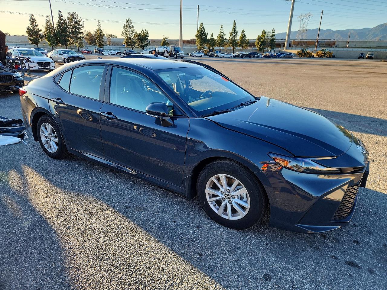 2025 TOYOTA CAMRY XSE photo 7