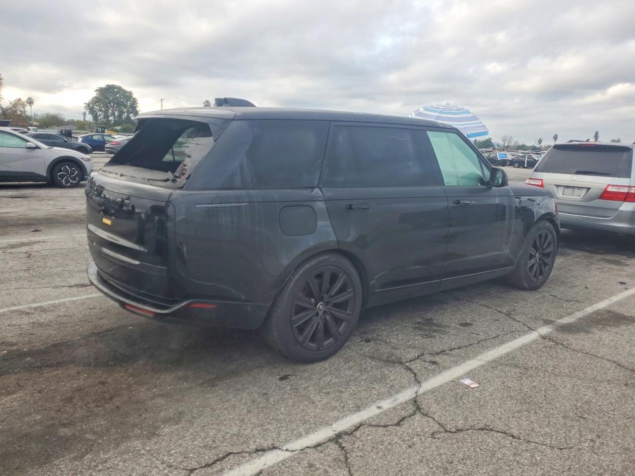 2025 LAND ROVER RANGE ROVER AUTOBIOGRAPHY photo 3