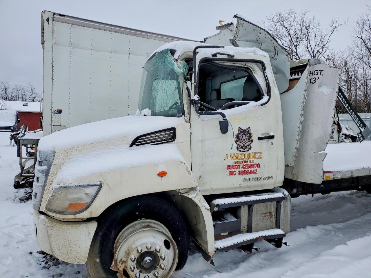 2014 HINO 268 FLATBED TRUCK photo 10