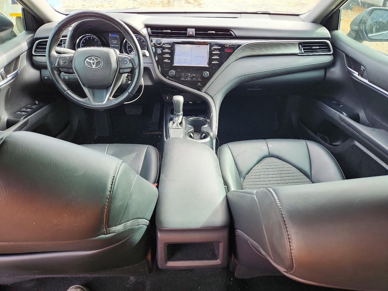 2019 TOYOTA CAMRY L photo 8