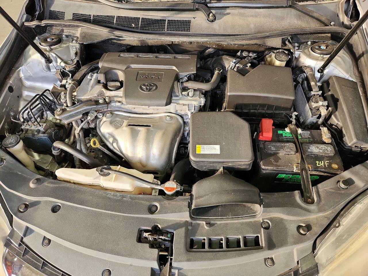 2016 TOYOTA CAMRY photo 11