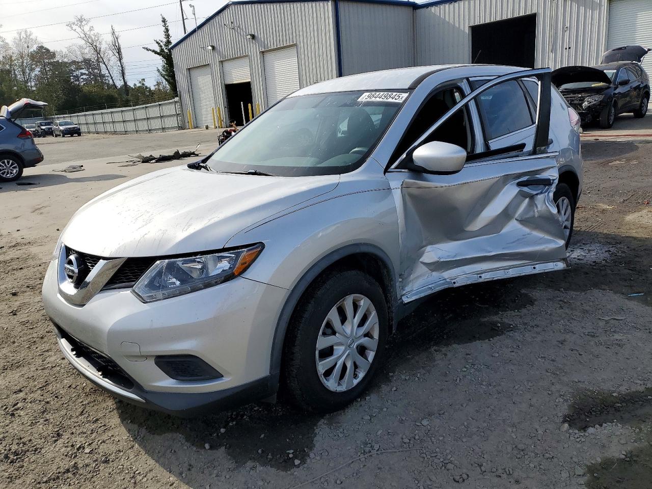 2016 NISSAN ROGUE