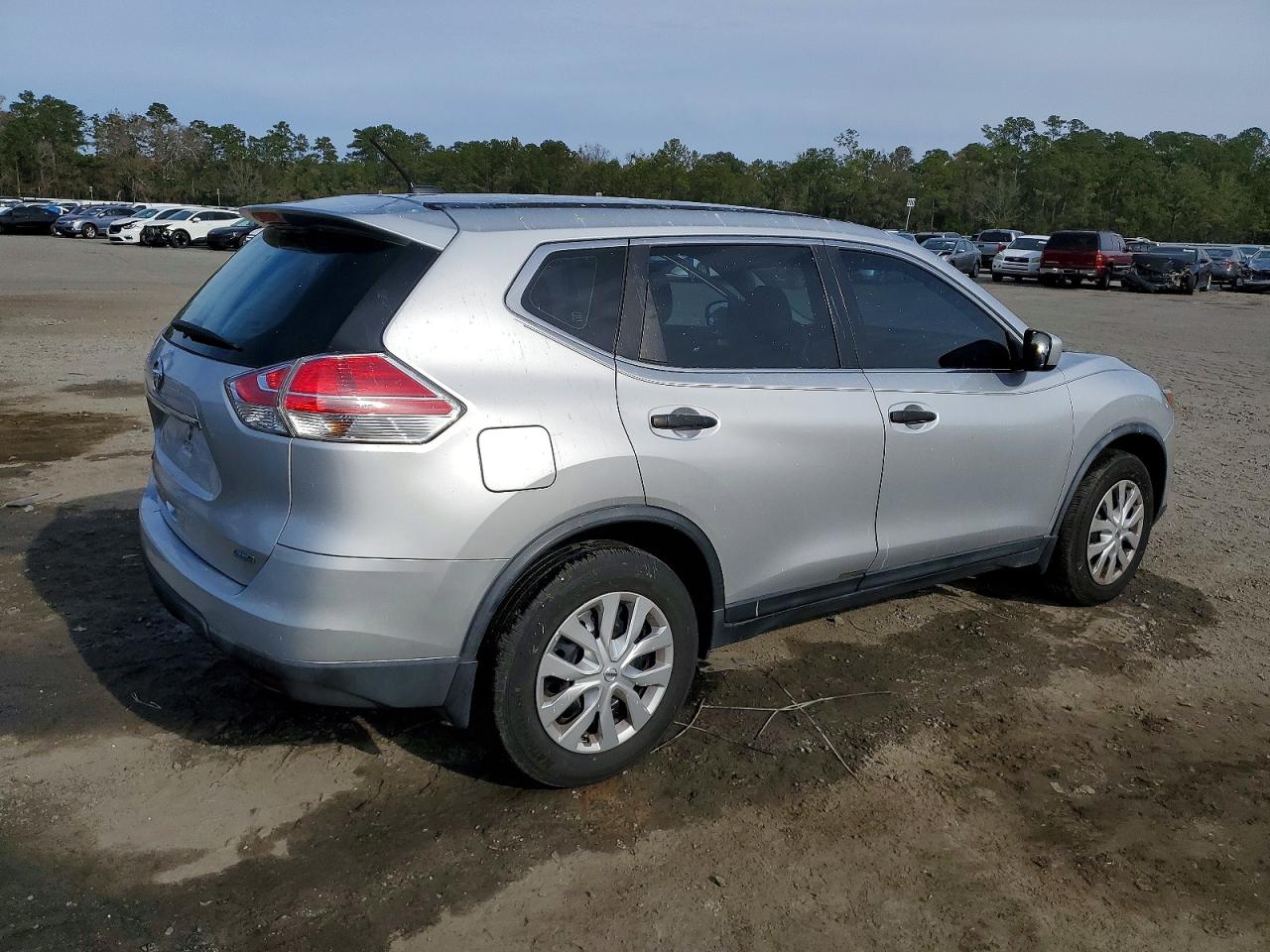 2016 NISSAN ROGUE S photo 3