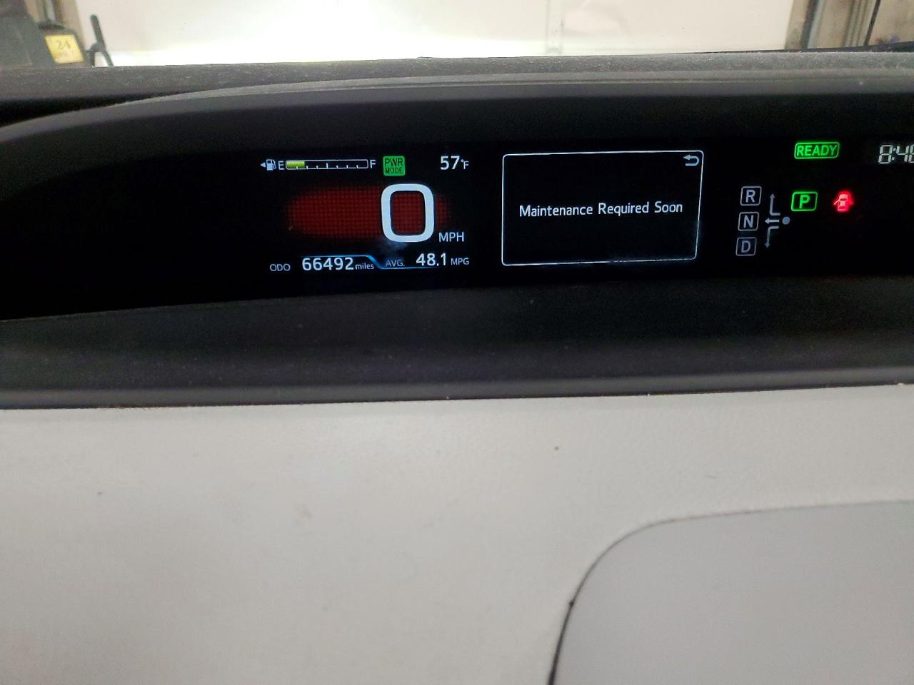 2016 TOYOTA PRIUS photo 9
