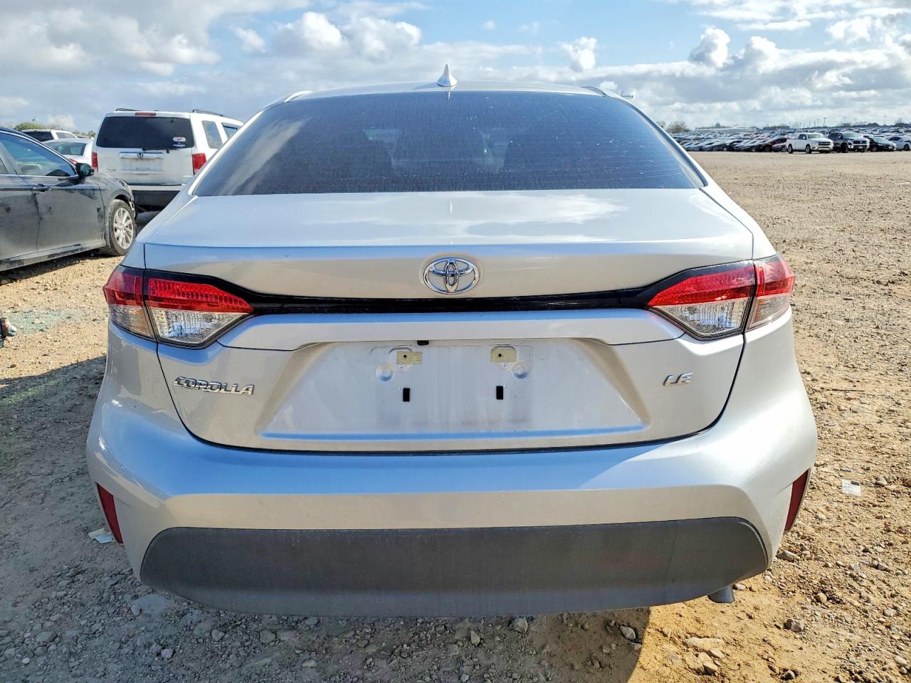 2025 TOYOTA COROLLA LE photo 16