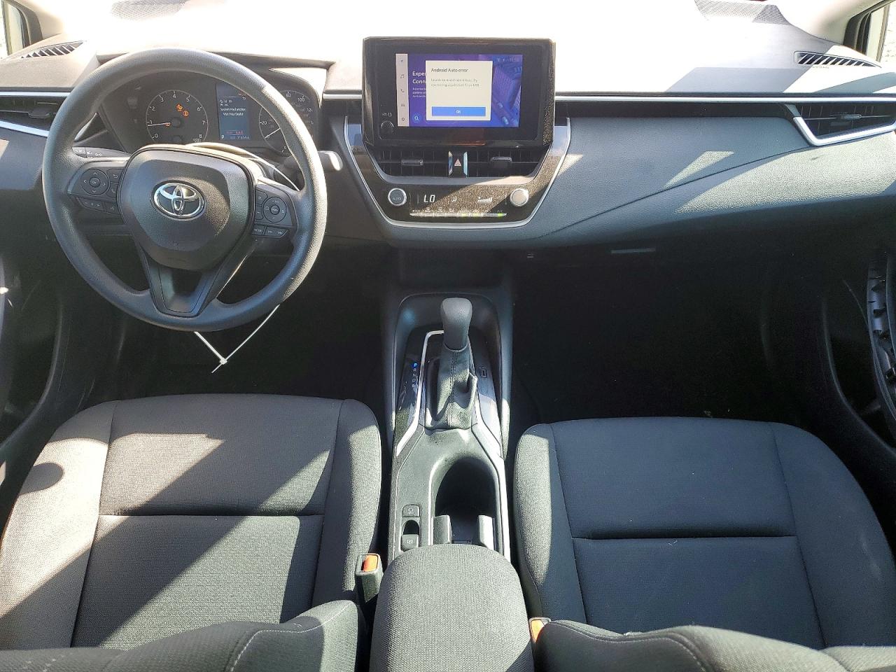 2025 TOYOTA COROLLA LE photo 22