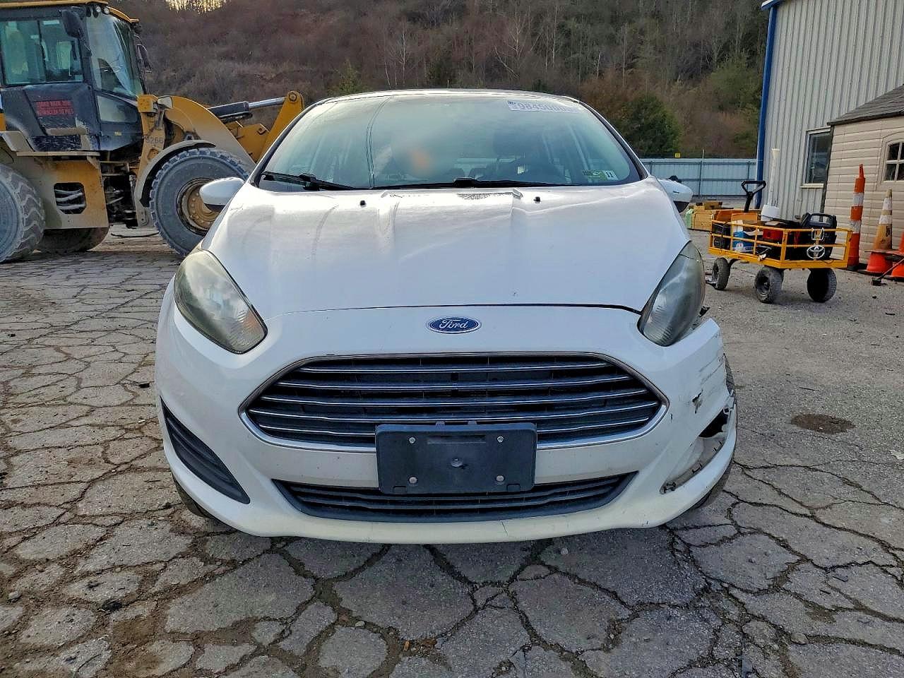 2019 FORD FIESTA SE photo 5