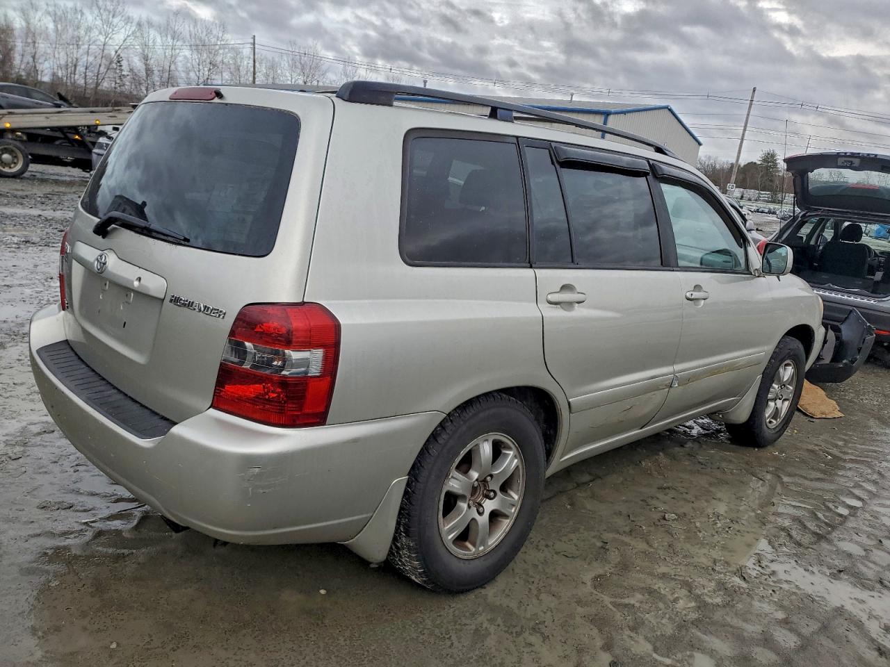 2005 TOYOTA HIGHLANDER LIMITED photo 3