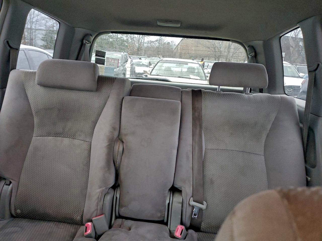 2005 TOYOTA HIGHLANDER LIMITED photo 10
