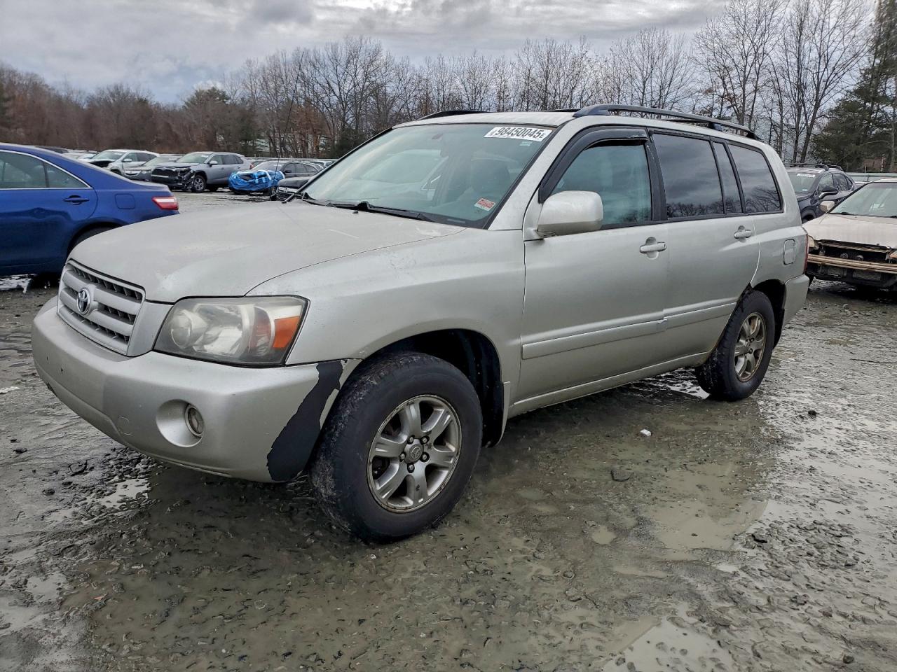 2005 TOYOTA HIGHLANDER