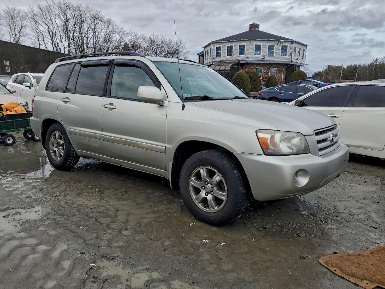 2005 TOYOTA HIGHLANDER LIMITED photo 4